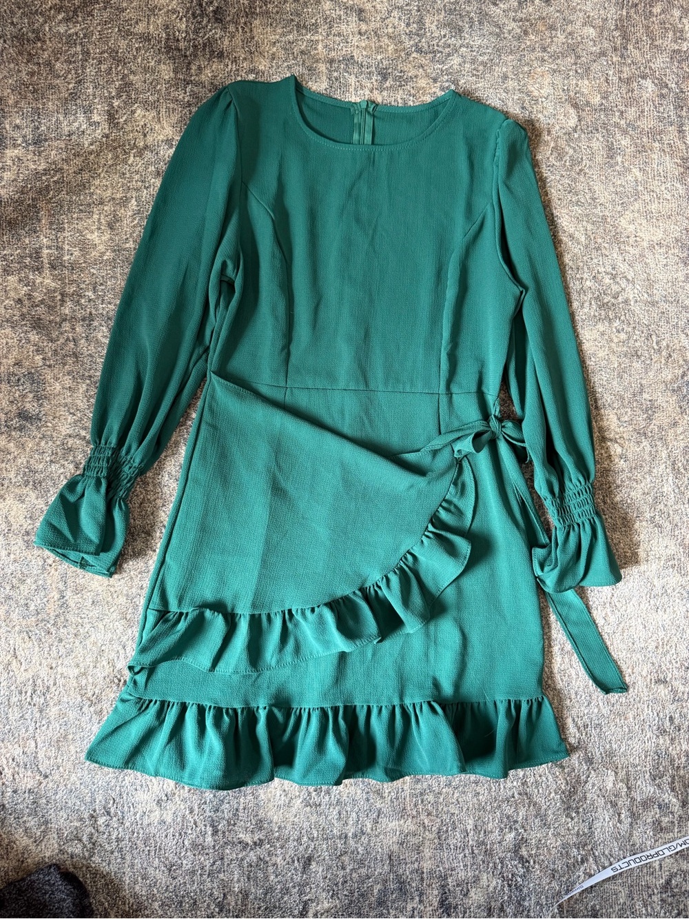 Women's Emerald Green Long Sleeve Ruffle Wrap Dress
